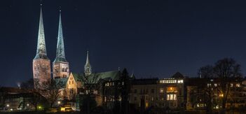 @ Adobe Stock 242980160 Stadtführung Abendtour